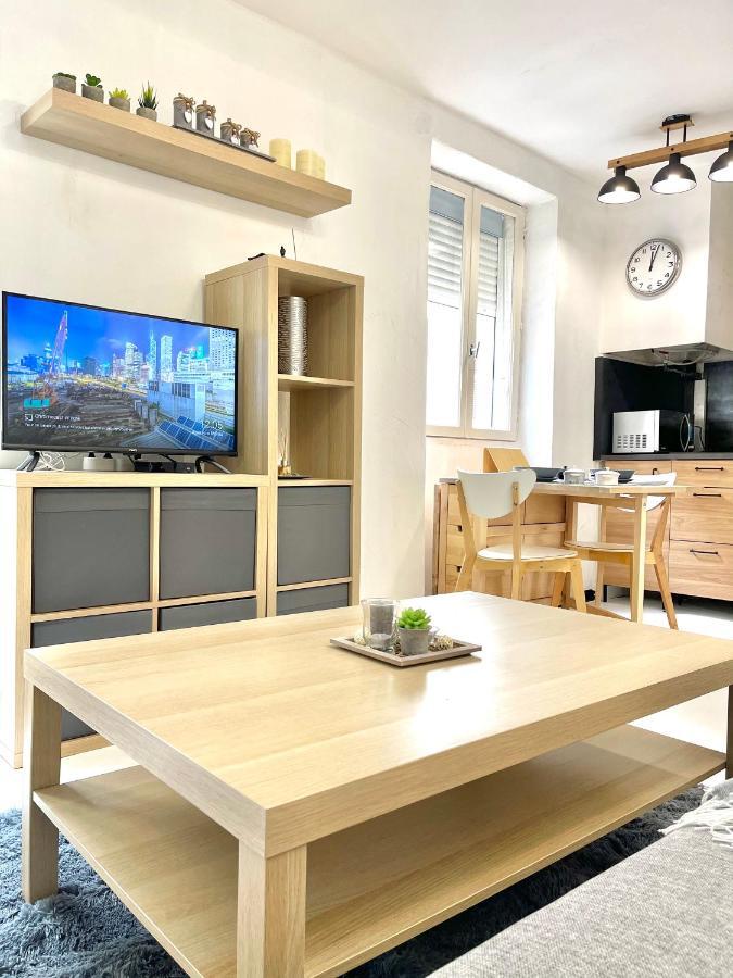 L'Exception Du Las - T2 32M2 - Proche Arsenal Toulon Exterior photo